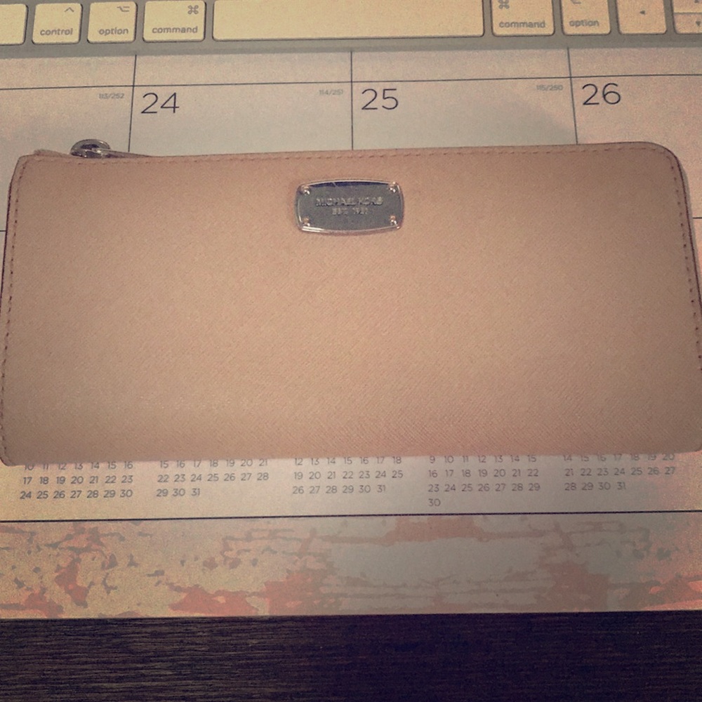 Michael Kors wallet